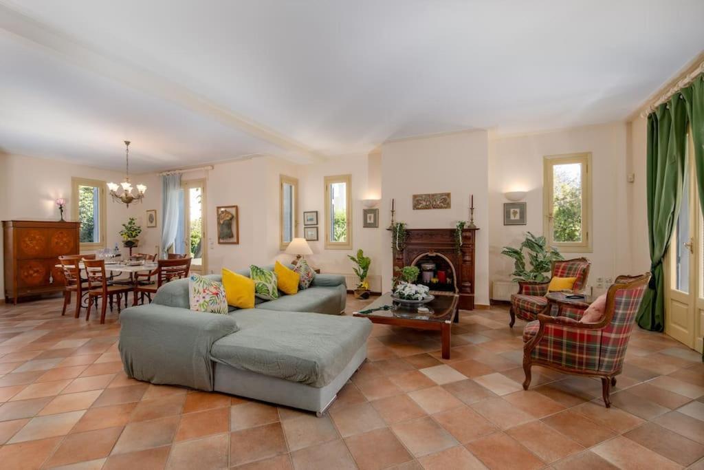 Villa Elmar Aegina Bagian luar foto