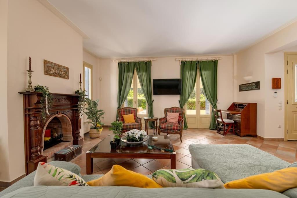 Villa Elmar Aegina Bagian luar foto